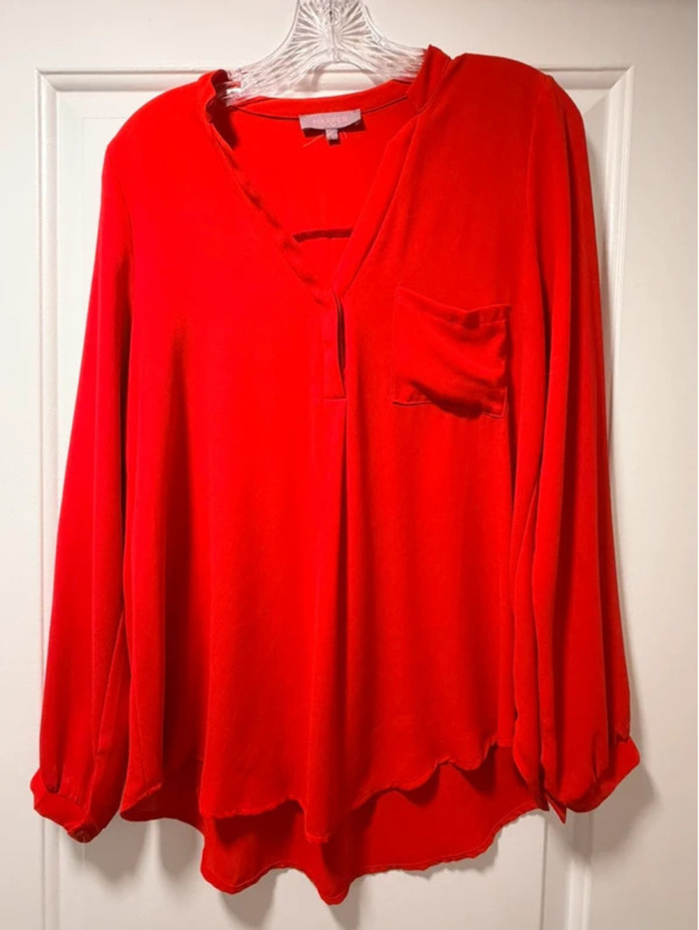 Harper Red Blouse Size Medium Split Neck Long Sleeve High Low Hem w/ Pocket